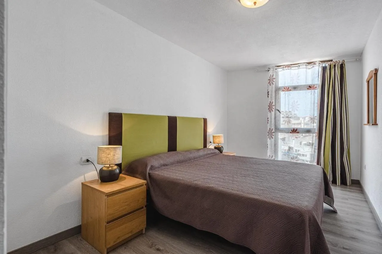 Apartament Family Flat With 3 Bedrooms And Balcony Near Los Gigantes And Ocean Puerto de Santiago