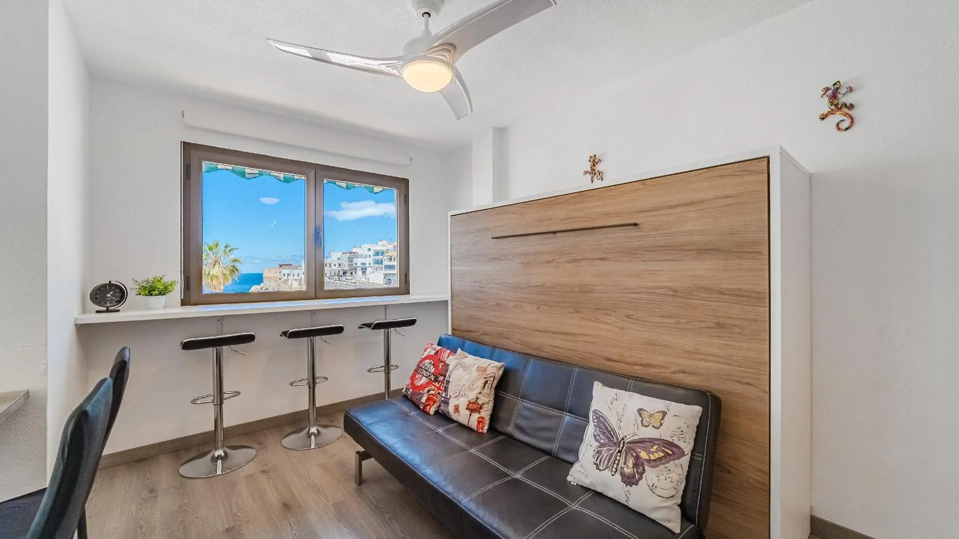 Family Flat With 3 Bedrooms And Balcony Near Los Gigantes And Ocean Puerto de Santiago  0*, Puerto de Santiago (Tenerife) Hiszpania